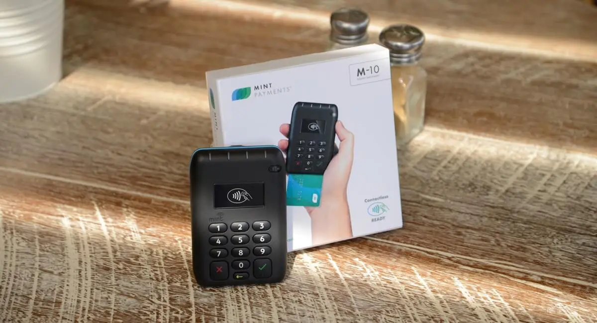 Mint mPOS packaging and card reader Mint mPOS review