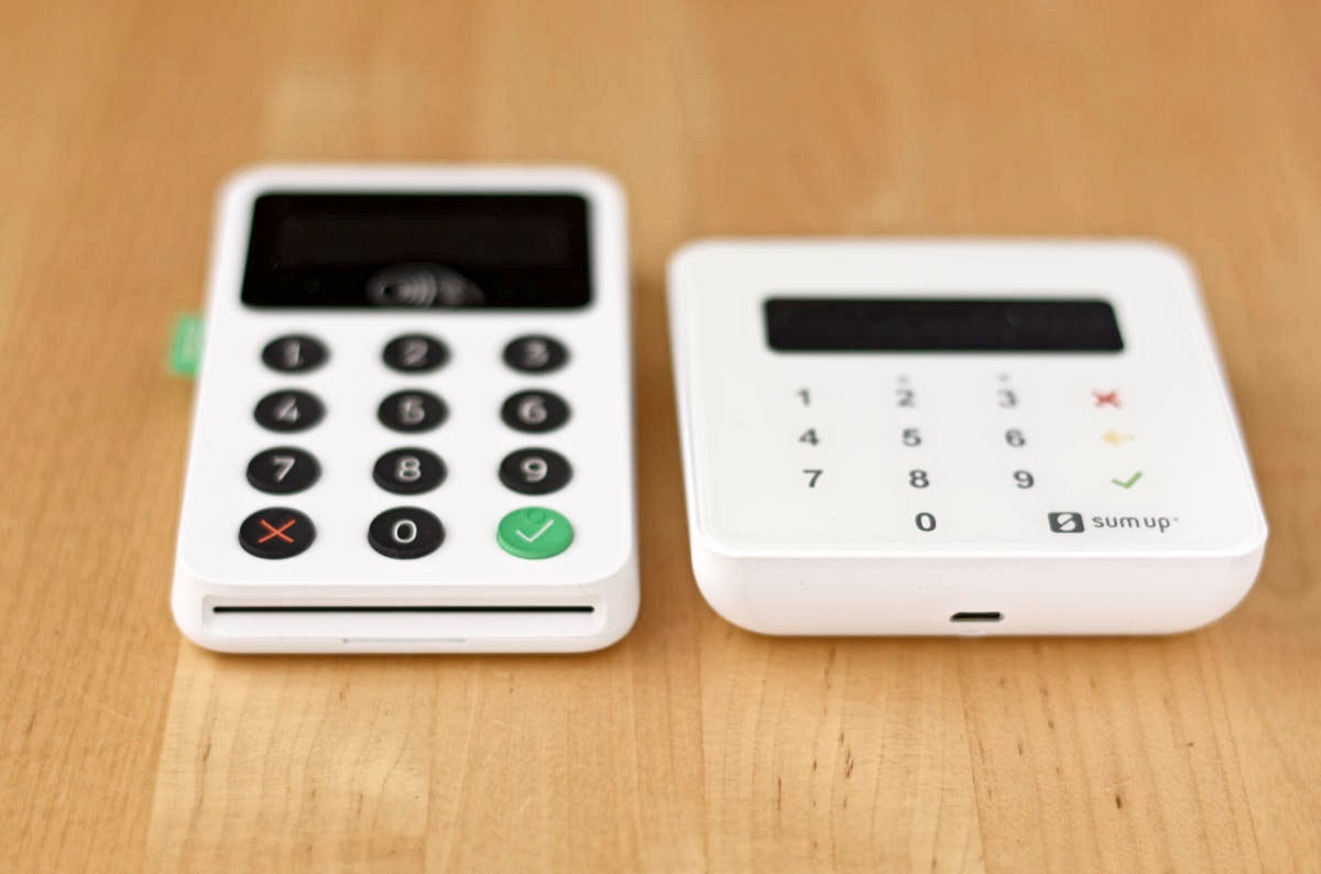 SumUp Air vs iZettle Reader 2 – bottom SumUp Air vs iZettle Reader 2 bottom