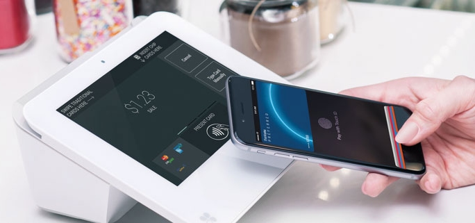 Clover Mini accepting Apple Pay card Clover Mini accepting Apple Pay card