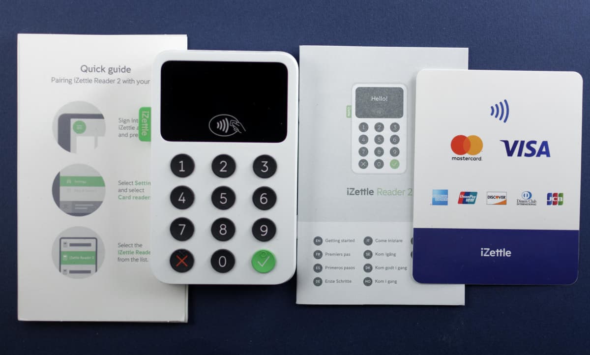 iZettle card reader box contents