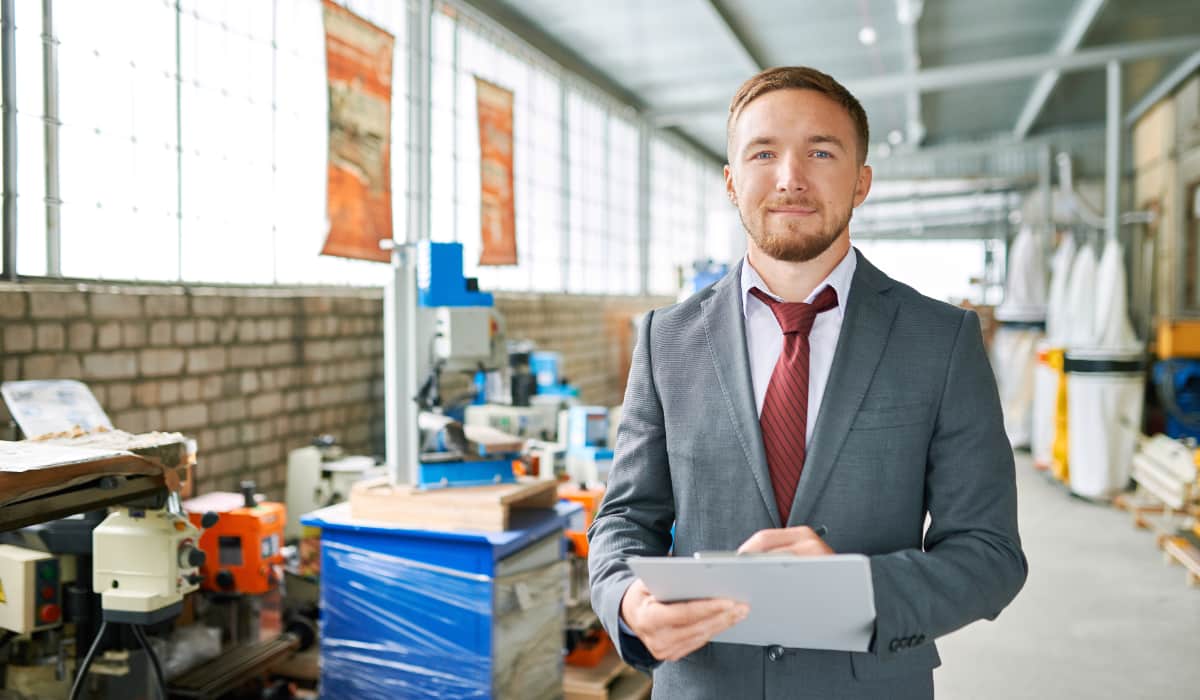 Payment consultant visiting business payment consultant visit