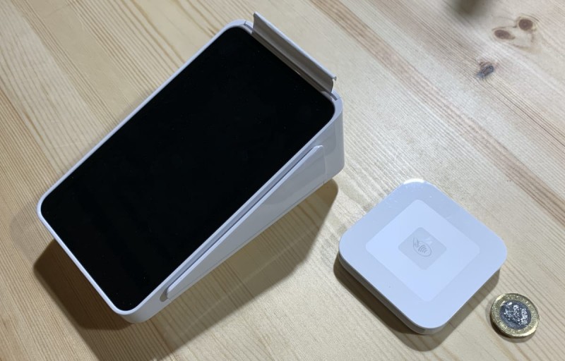 Square Card Reader Review UK Small Terminal, Many Features