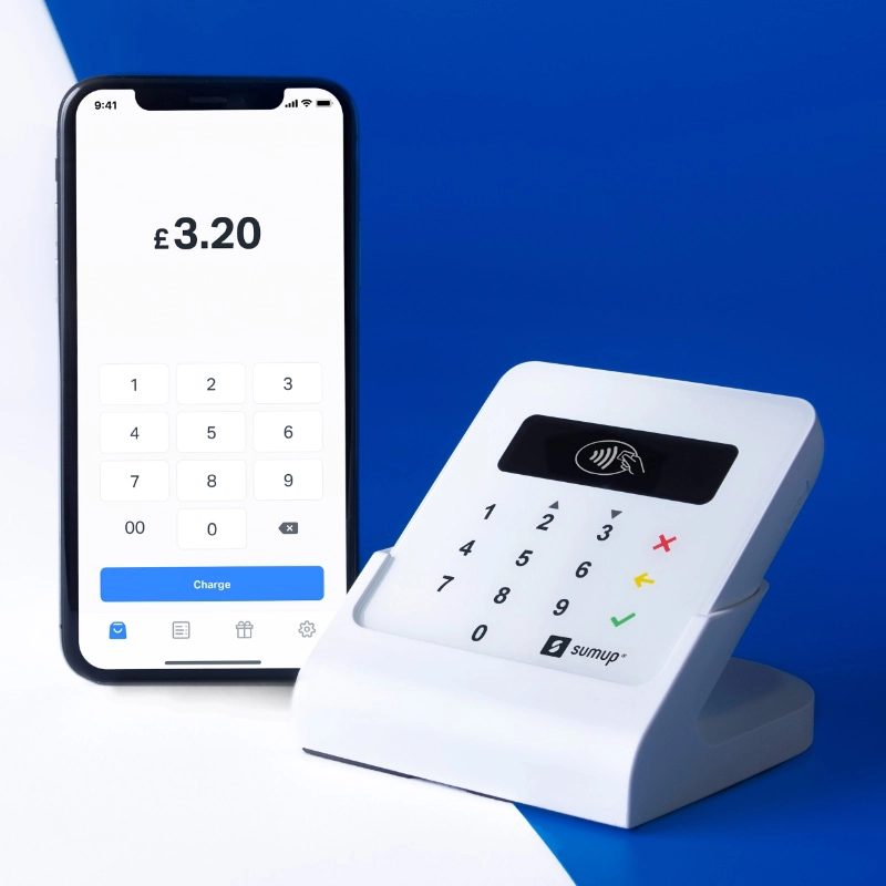 SumUp Air in Cradle with iPhone
