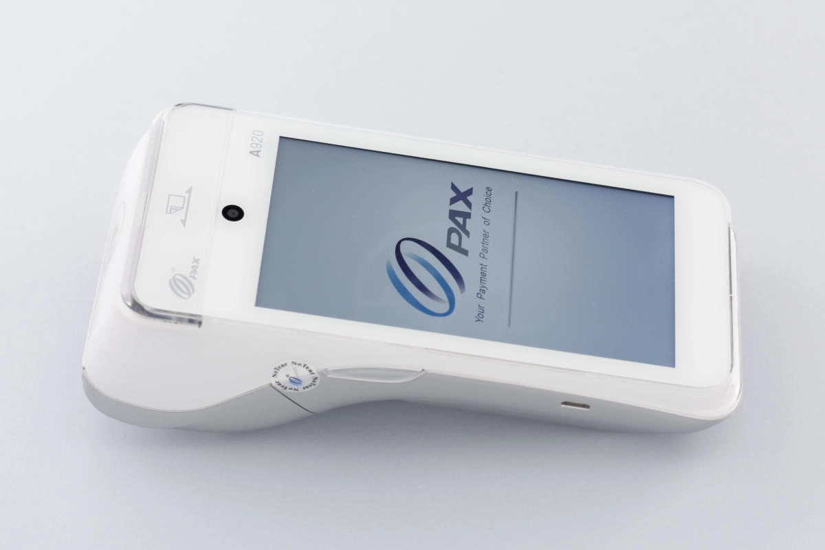 PAX A920 side PAX A920 terminal