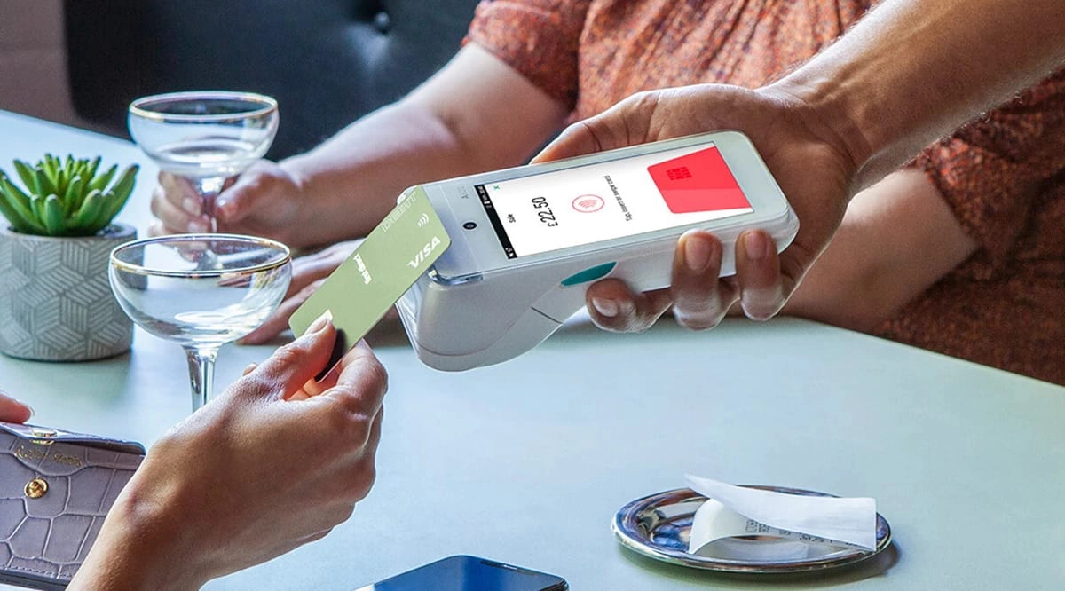 Dojo card terminal – table service Dojo card terminal