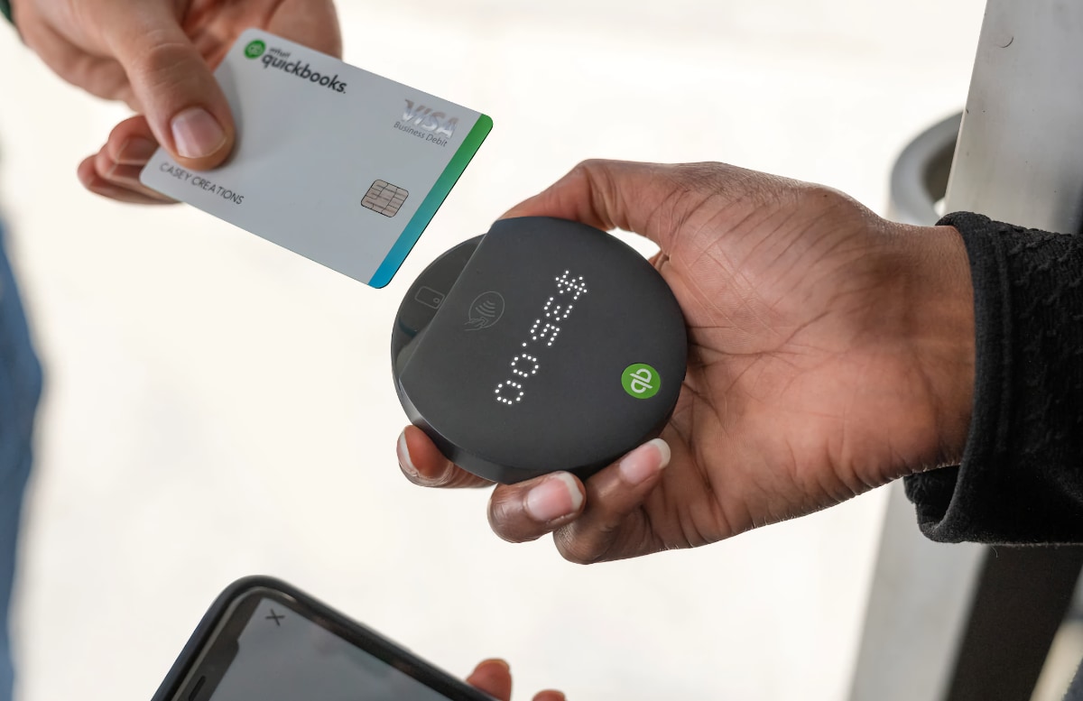 QuickBooks Card Reader tap payment QuickBooks Card Reader tap payment