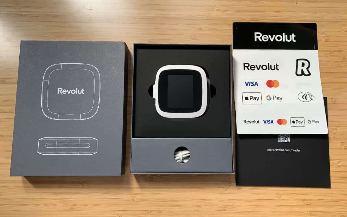 Revolut Reader parcel contents Revolut Reader parcel contents