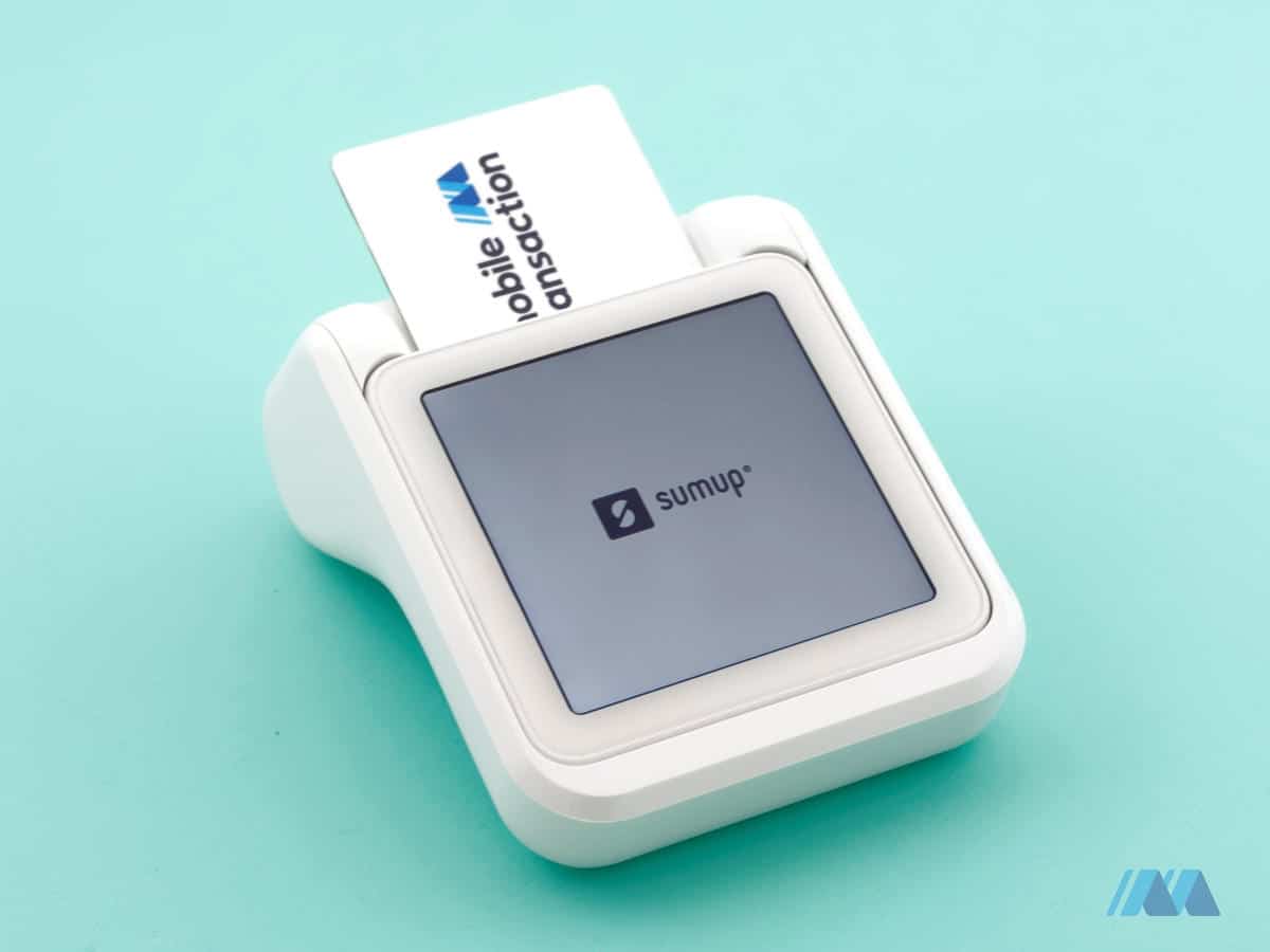 Payment cards are inserted in the top chip card slot of SumUp Solo and Printer SumUp Solo with MobileTransaction card inserted
